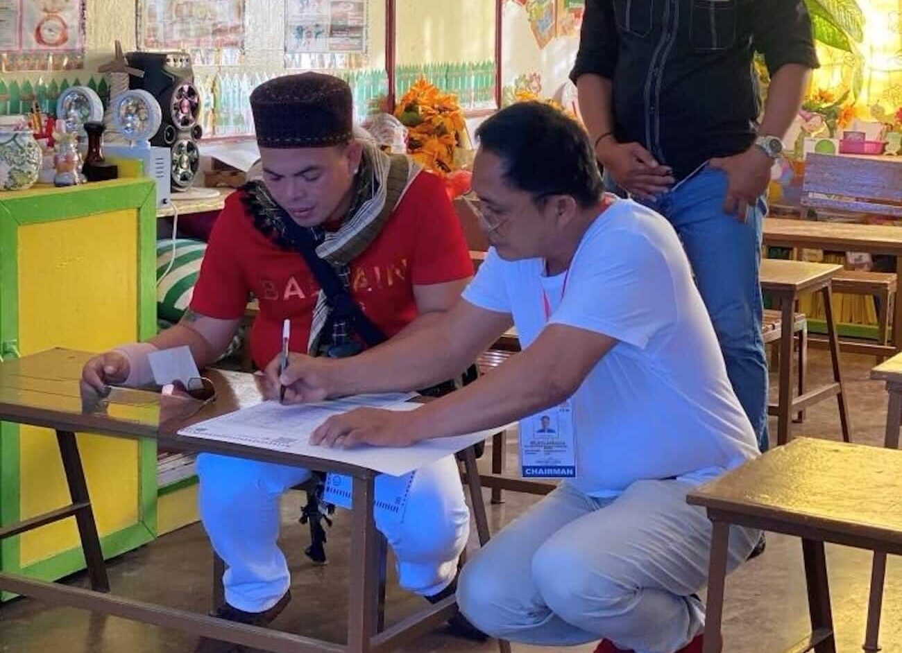 Espinosa, Pulih Tembak, Ikut Pemilu Albuera