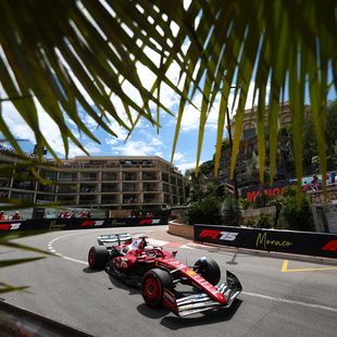 F1 Essais Libres 1: Leclerc Memimpin, Verstappen & Piastri Mengejar