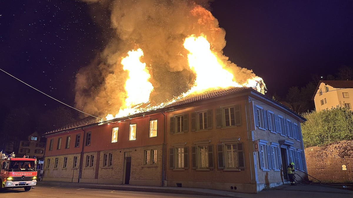 Grossbrand Herisau: Feuerwehr Im Großeinsatz
