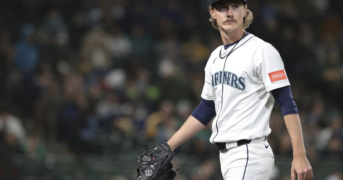 Mariners Squander Chances, Fall To A's