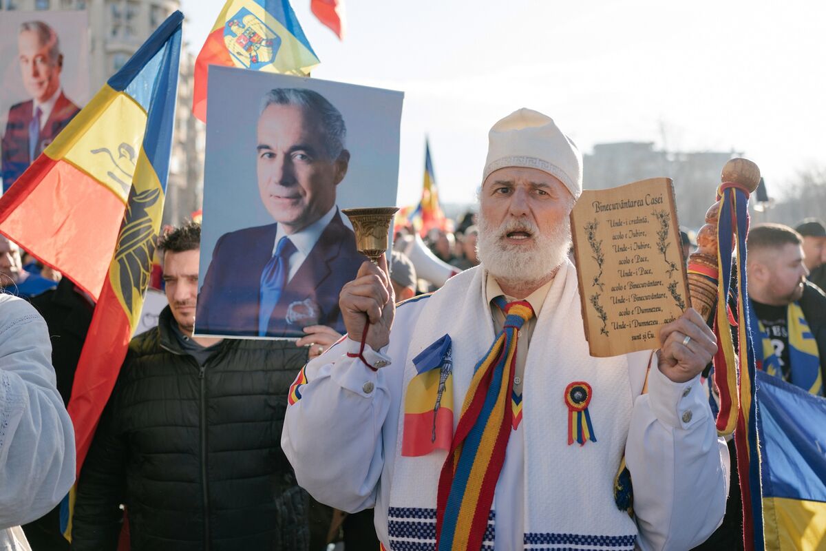 Romania Election: Far-Right's Revenge Bid