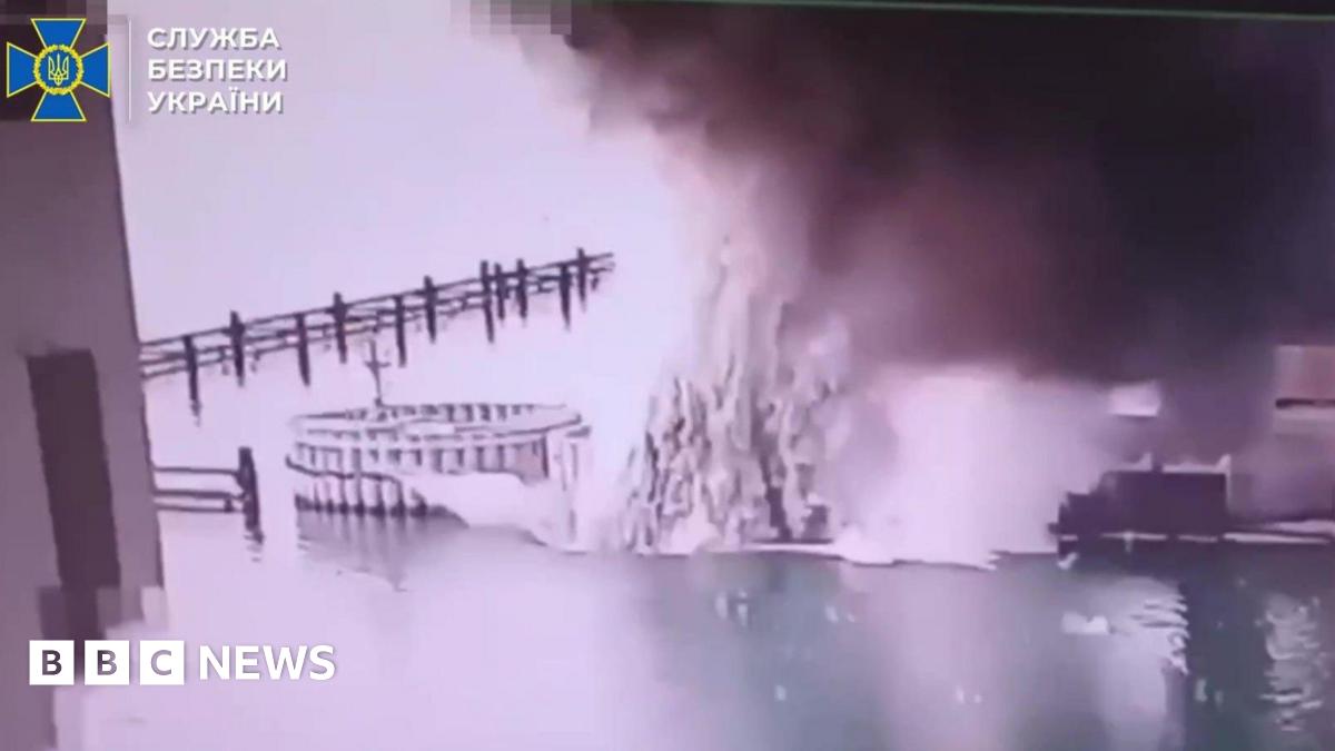 Russia Shuts Crimea Bridge After Ukraine Attack