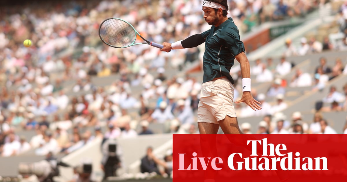 Swiatek Beats Svitolina, Reaches French Open Semis