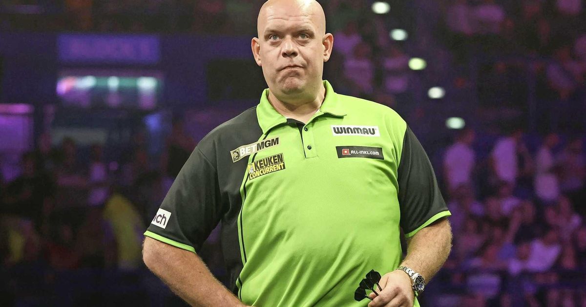 Van Gerwen Kuasai Premier League, Tapi Belum Juara