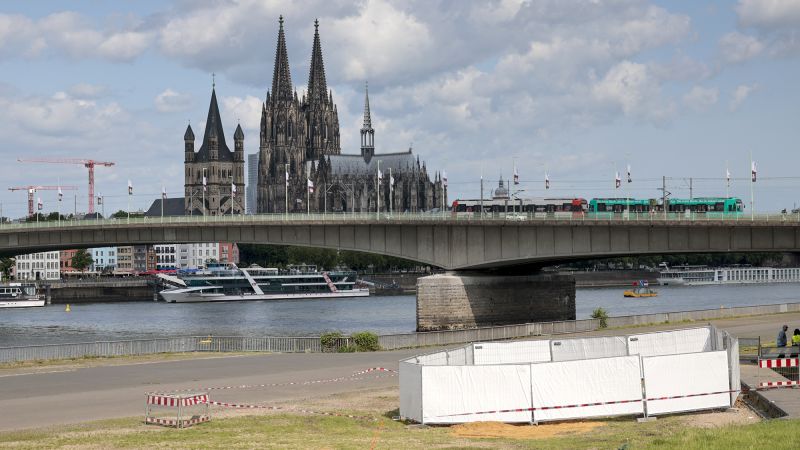 WWII Bombs Found: Cologne Evacuation